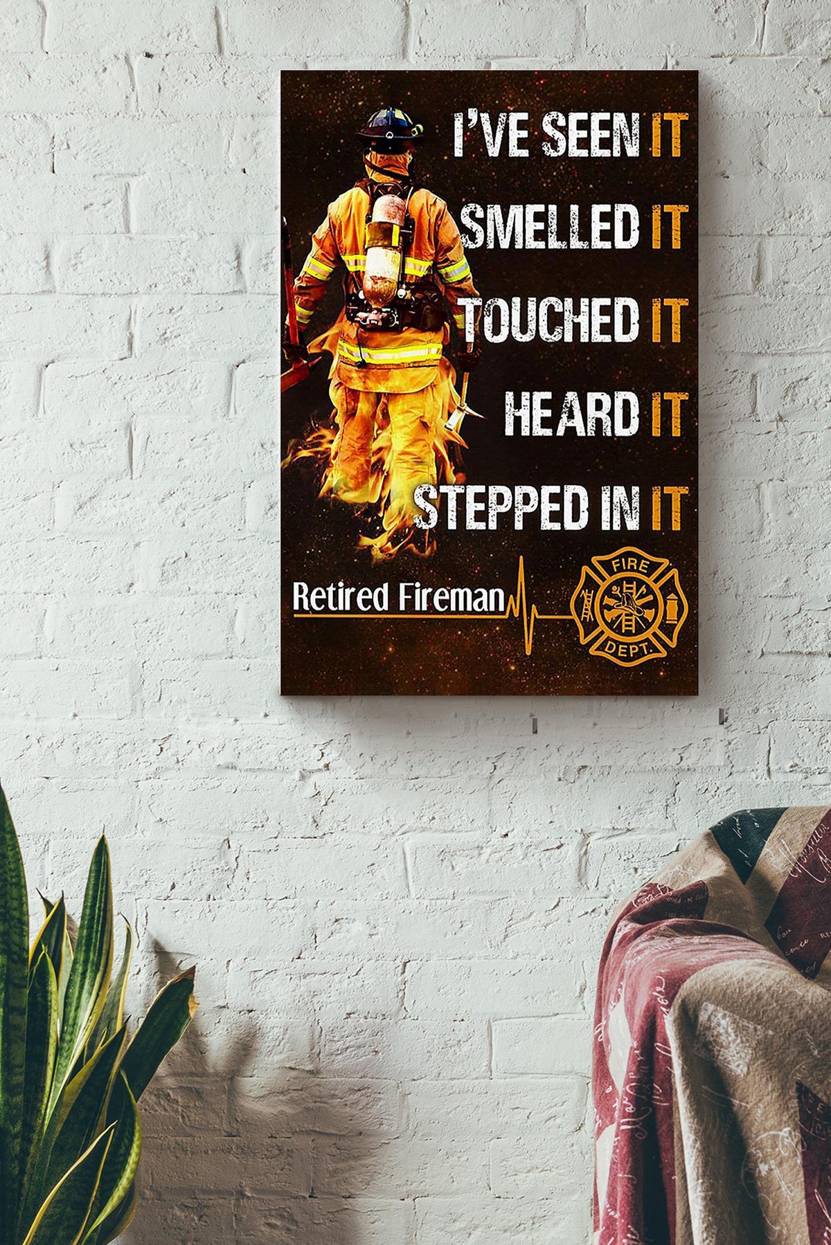 Retired Fireman Gift For Fireman Volunteer Firefighter International Firefighters Day Canvas