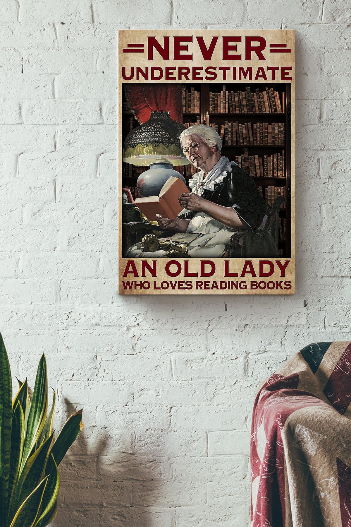 Never Underestimate Old Lady Loves Reading Books Gift For Books Lover Library Decor Canvas