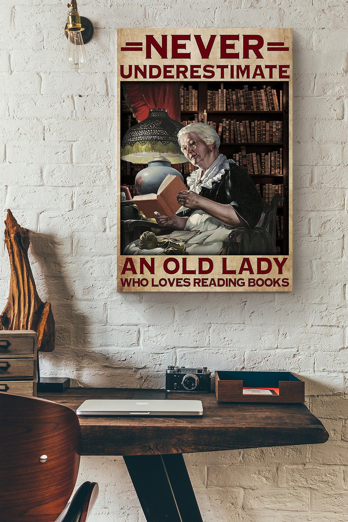 Never Underestimate Old Lady Loves Reading Books Gift For Books Lover Library Decor Canvas