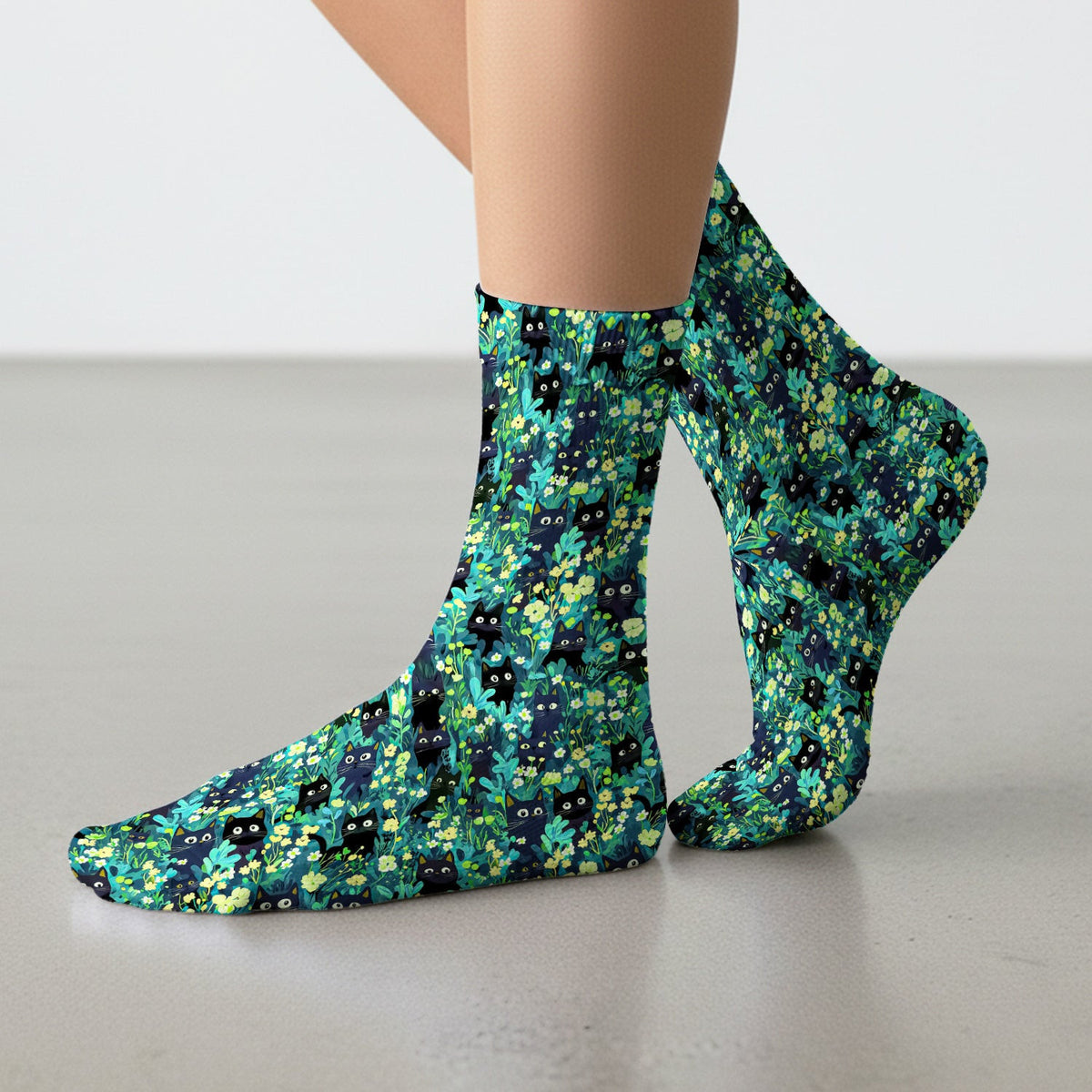 Black Cat Floral Pattern Socks, Adult Socks for Men and Women