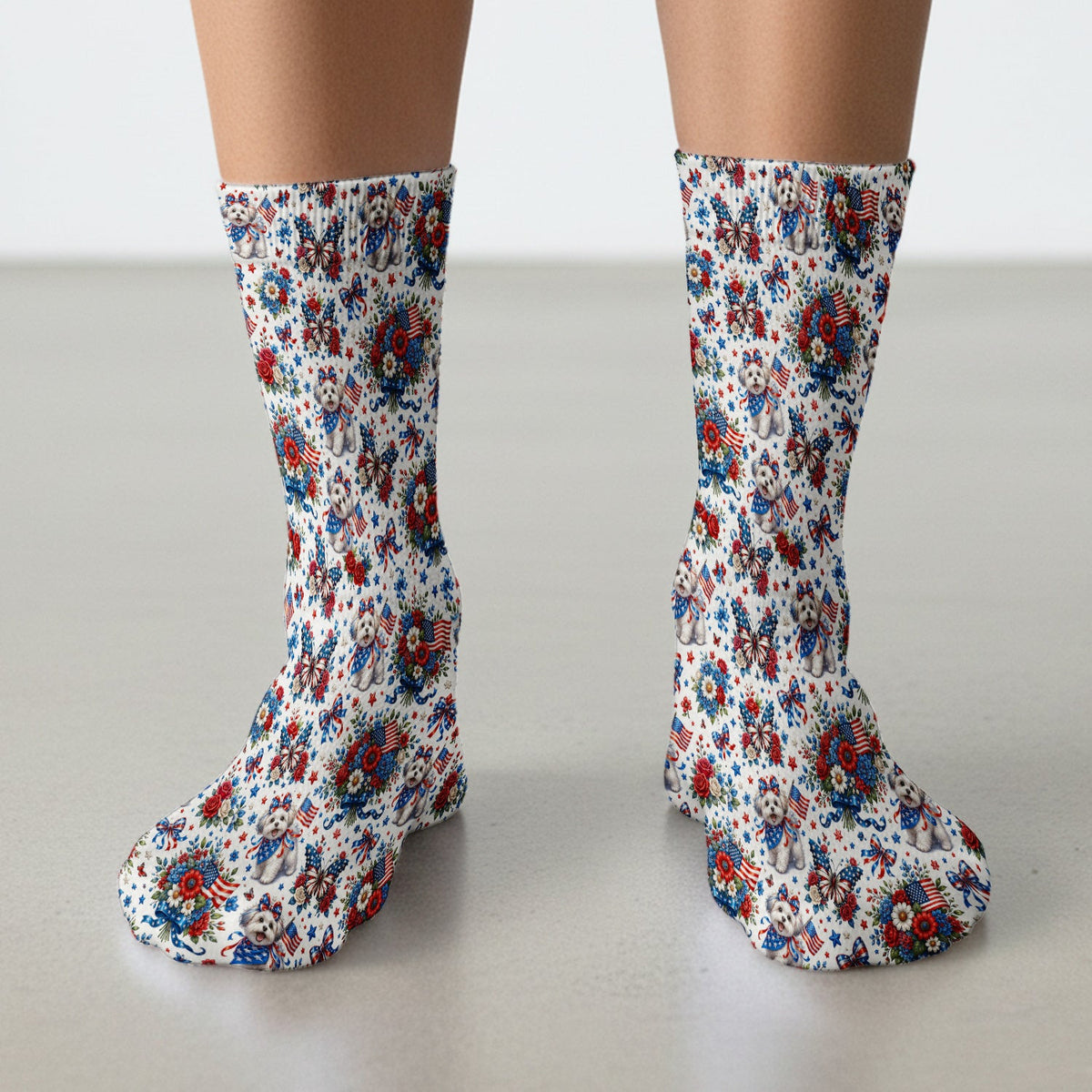Patriotic Puppy Floral Bouquet Pattern Socks, Adult Socks for Men and Women
