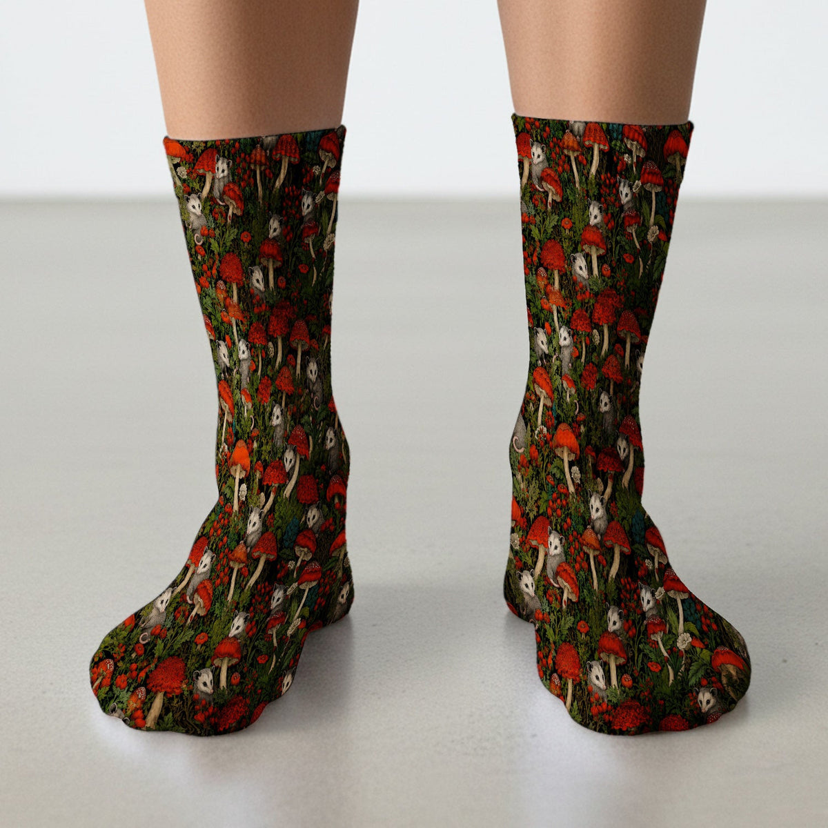 Woodland Opossum Red Mushroom Pattern Socks, Adult Socks for Men and Women