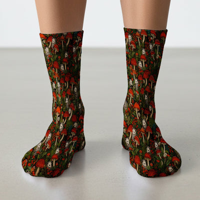 Woodland Opossum Red Mushroom Pattern Socks, Adult Socks for Men and Women