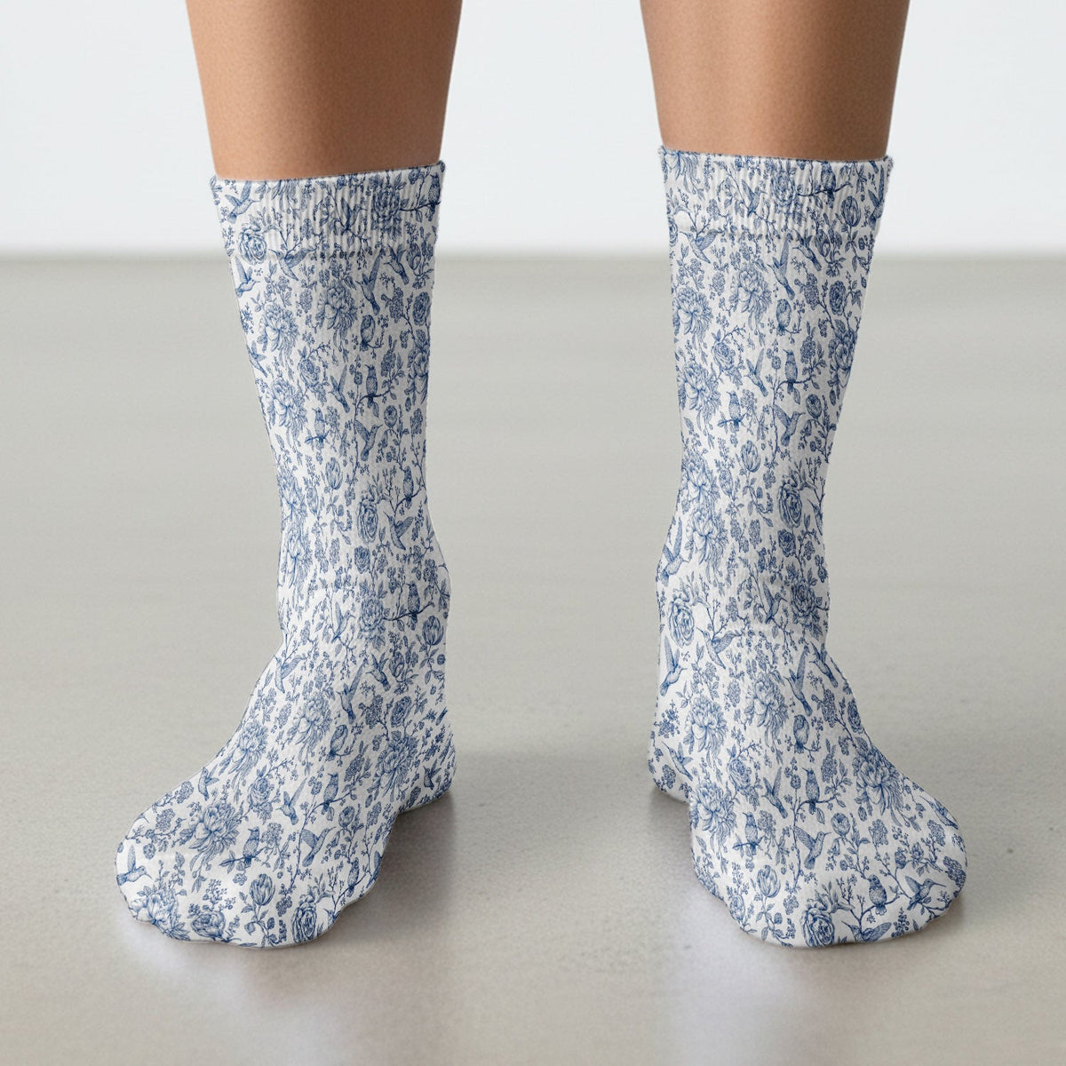 Blue Toile Hummingbird Floral Pattern Socks, Adult Socks for Men and Women