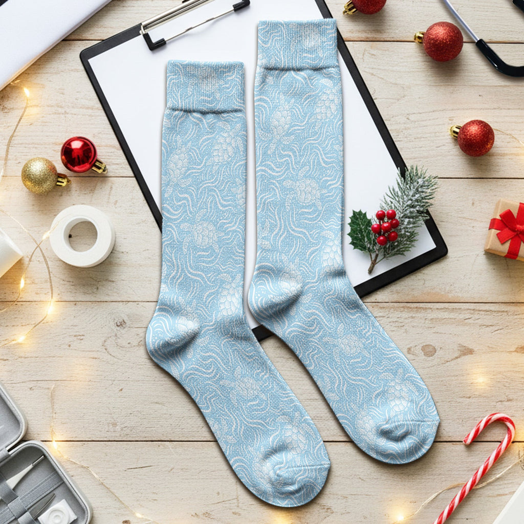 Cute Ocean Sea Turtle Waves Pattern Socks, Adult Socks for Men and Women