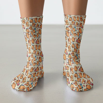 Capybara With Stethoscope And Medical Tools Seamless Socks, Breathable Fabrics Medical Uniform
