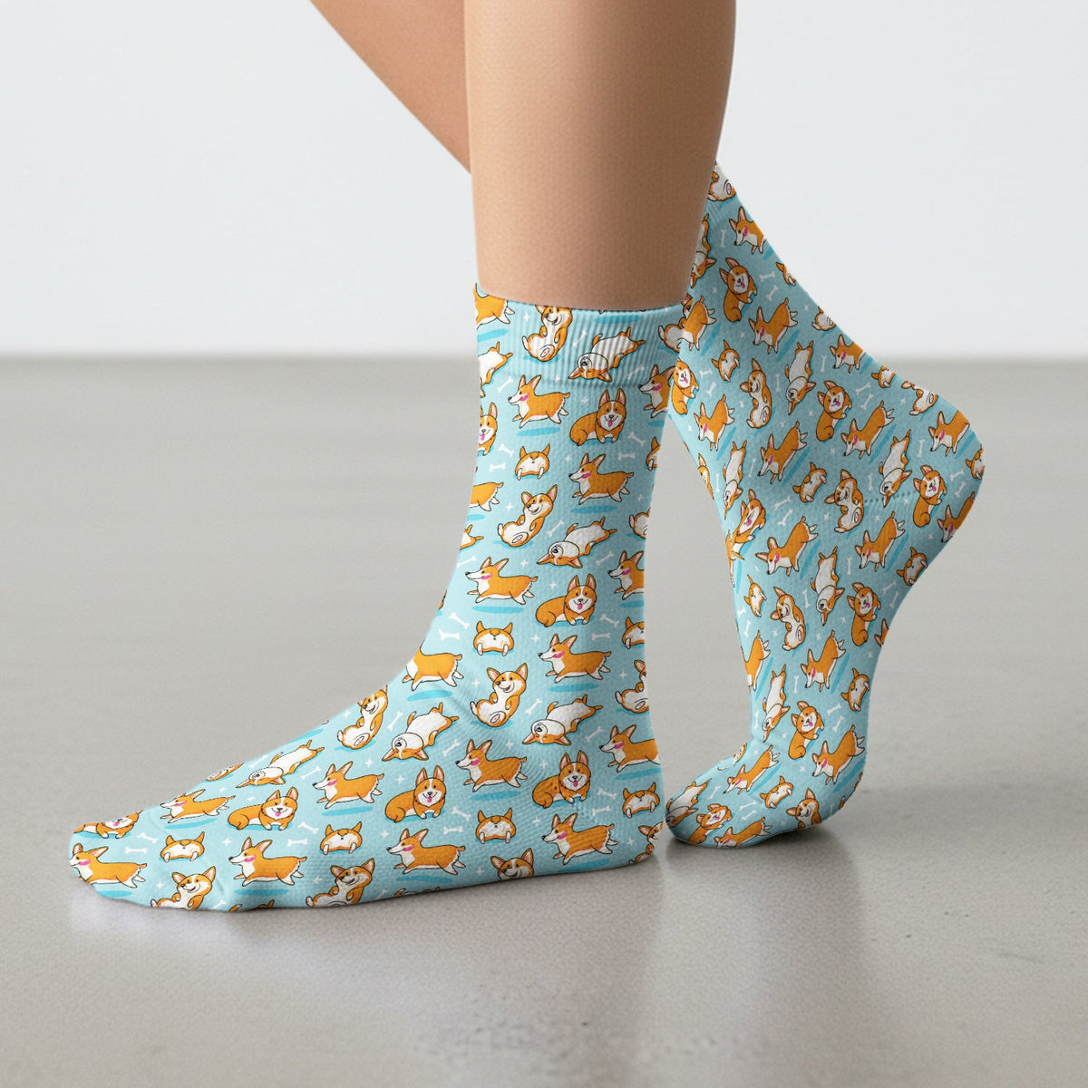 Corgi Dog Playing Rolling Bone Pattern Socks, Adult Socks for Men and Women