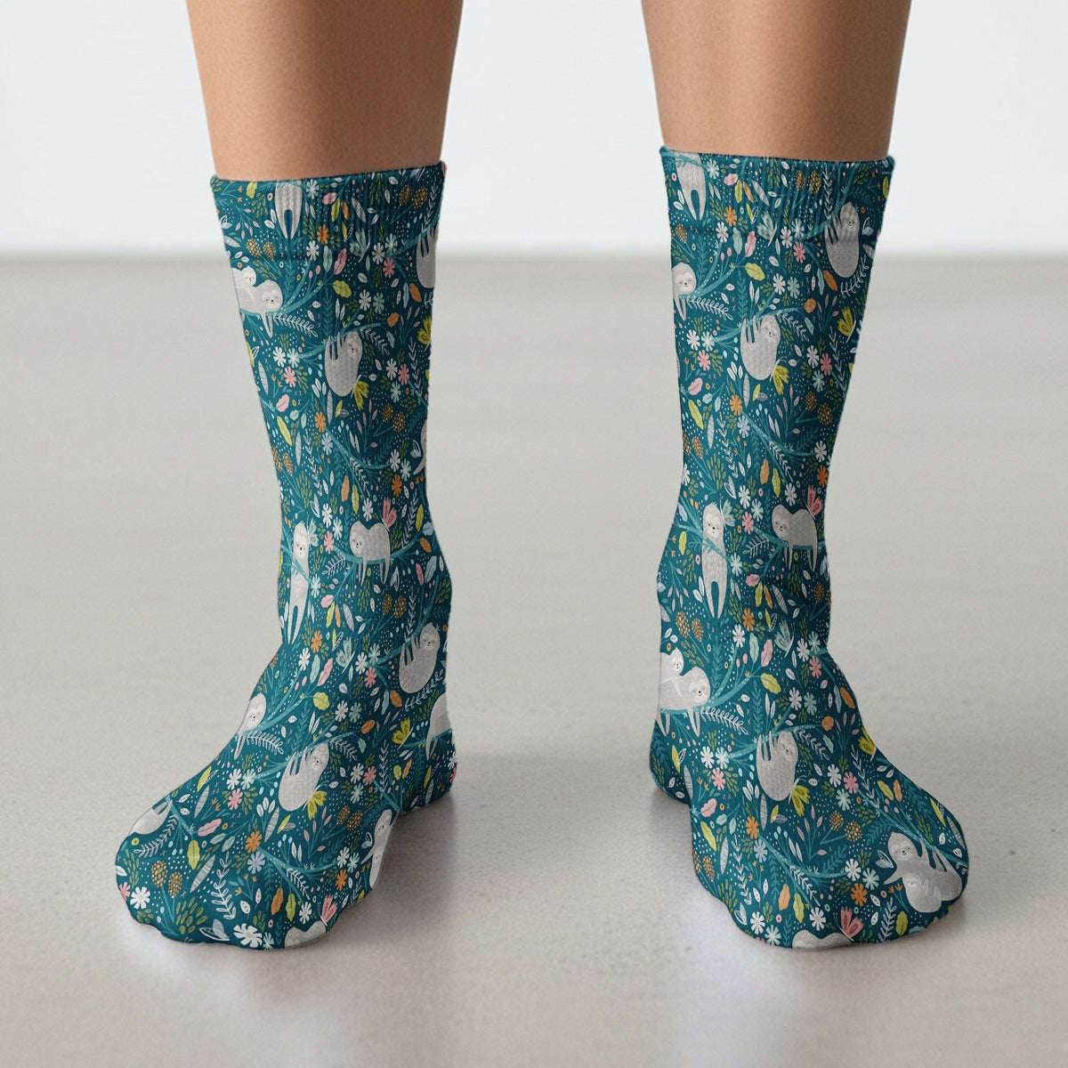 Cute Sloth Jungle Leaf Floral Pattern Socks, Socks for Nurse Doctor