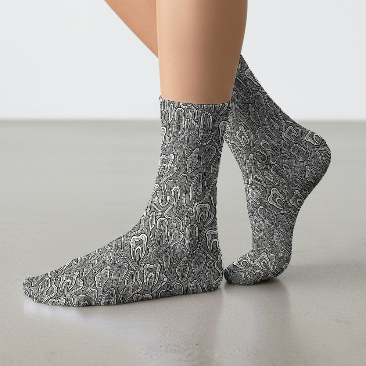 Dental Tooth Line Art Pattern Socks, Socks for Nurse Doctor