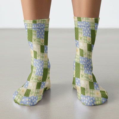 Green Patchwork Clover Floral Pattern Socks, Socks for Nurse Doctor