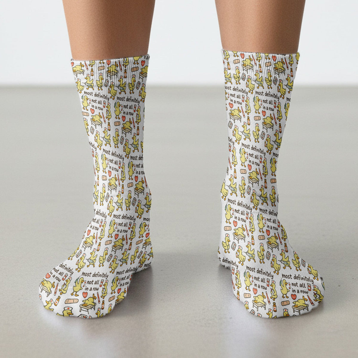 Funny Nurse Duck Medical Humor Pattern Pattern Socks, Socks for Nurse Doctor