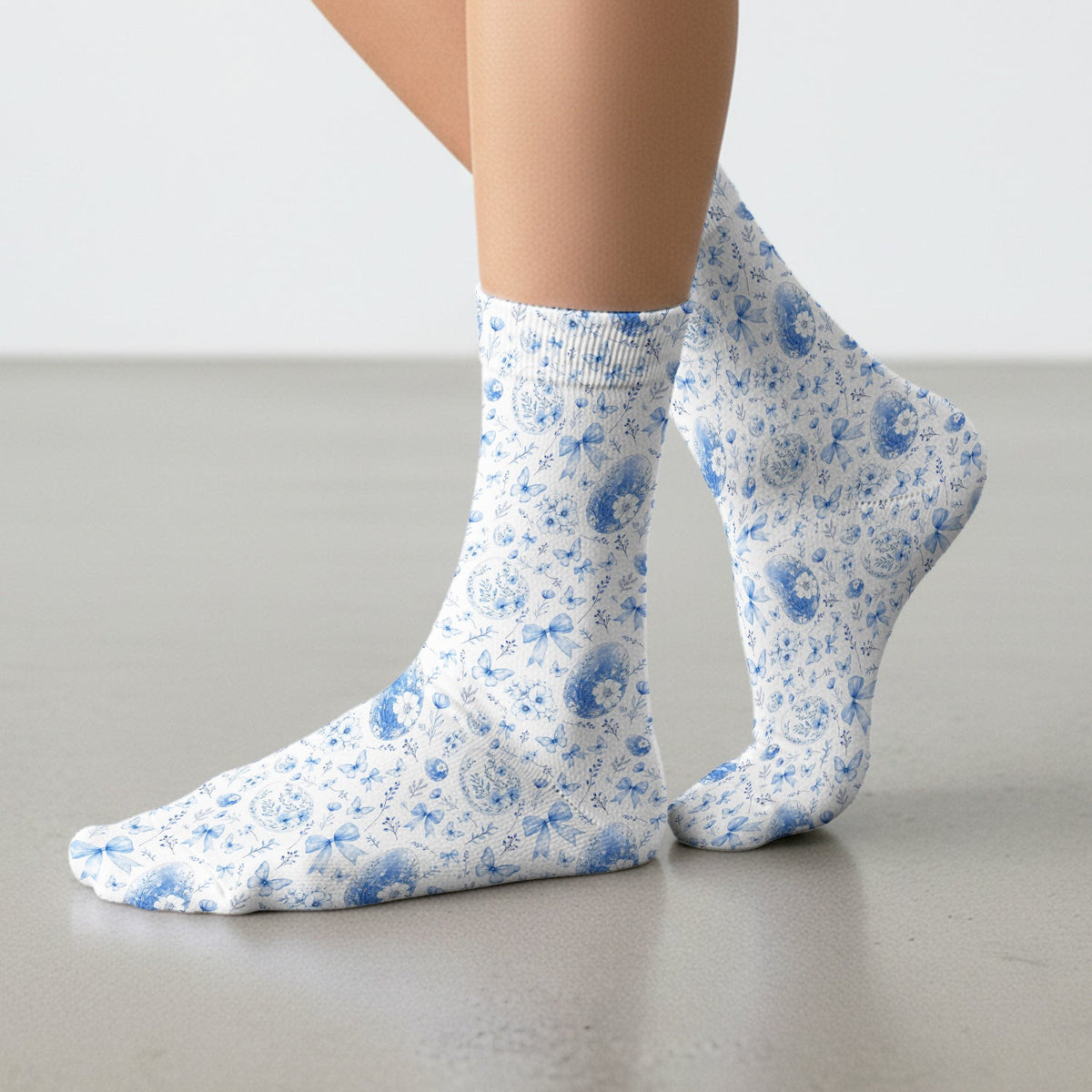 Butterfly Floral Bow Vintage Pattern Socks, Breathable Fabrics Medical Uniform