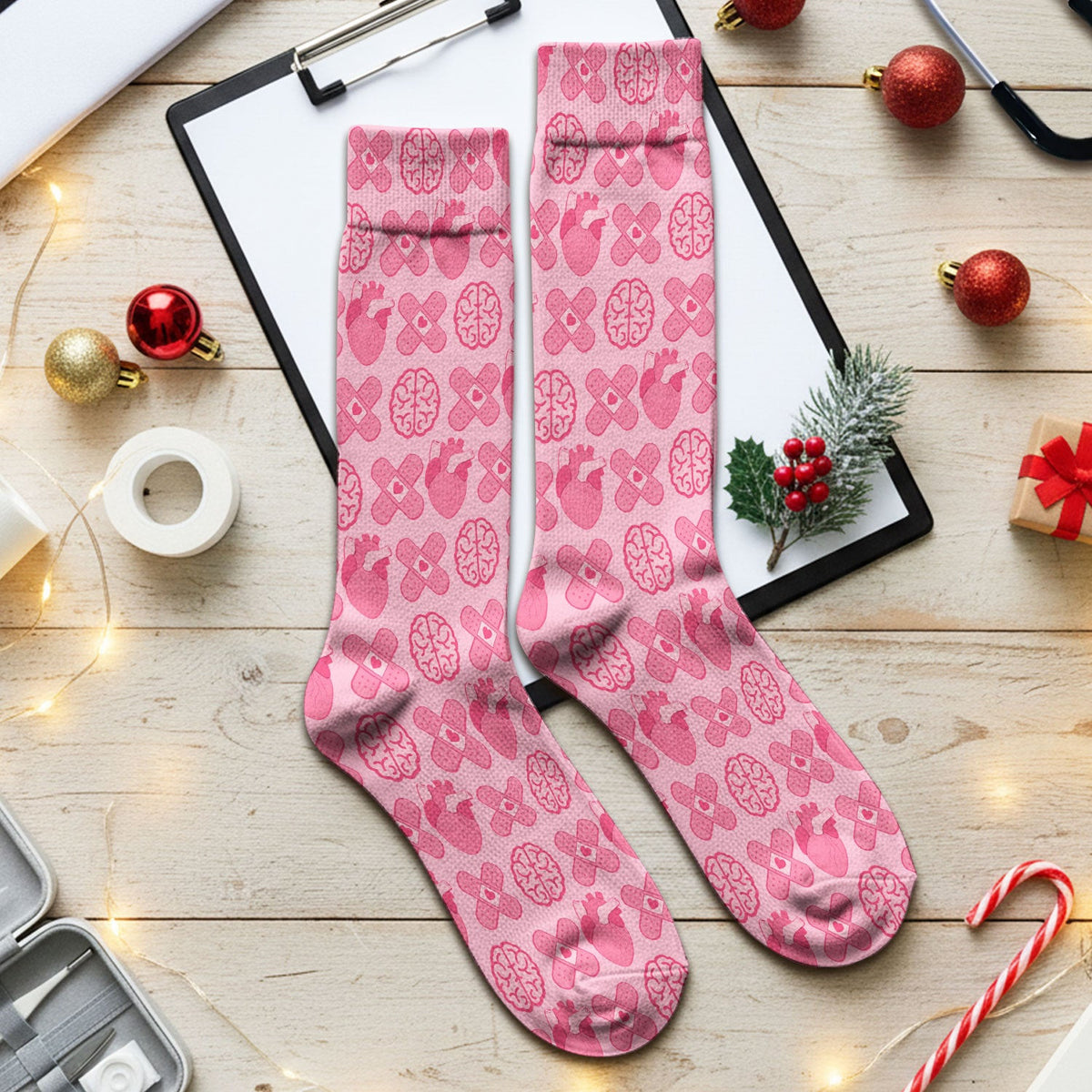 Heart & Brain Medical Icon Pattern Socks, Socks for Nurse Doctor