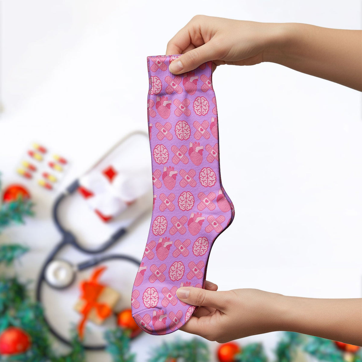 Heart & Brain Medical Icon Pattern Socks, Socks for Nurse Doctor