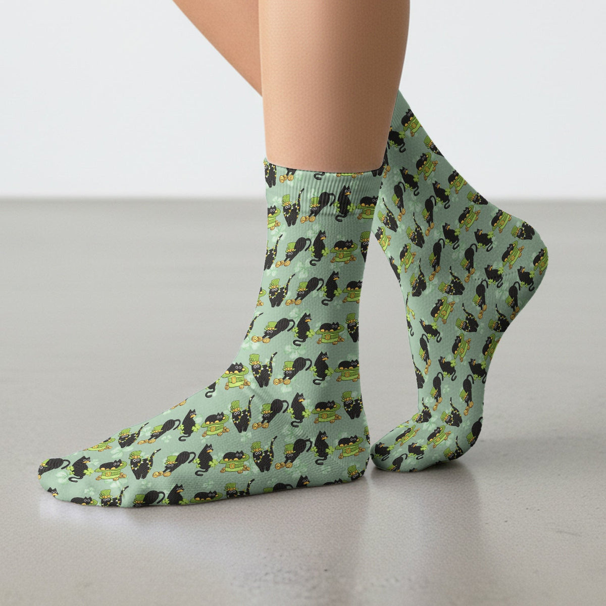 St. Patrick Black Cat Clover Print Medical Socks, Socks for Nurse Doctor