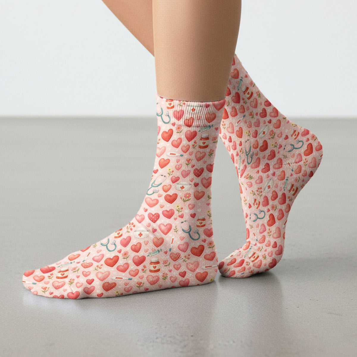 Cute Medical Heart Pattern Scrub Socks, Valentine Nurse Scrub Sock, Breathable Fabrics Nursing Uniform