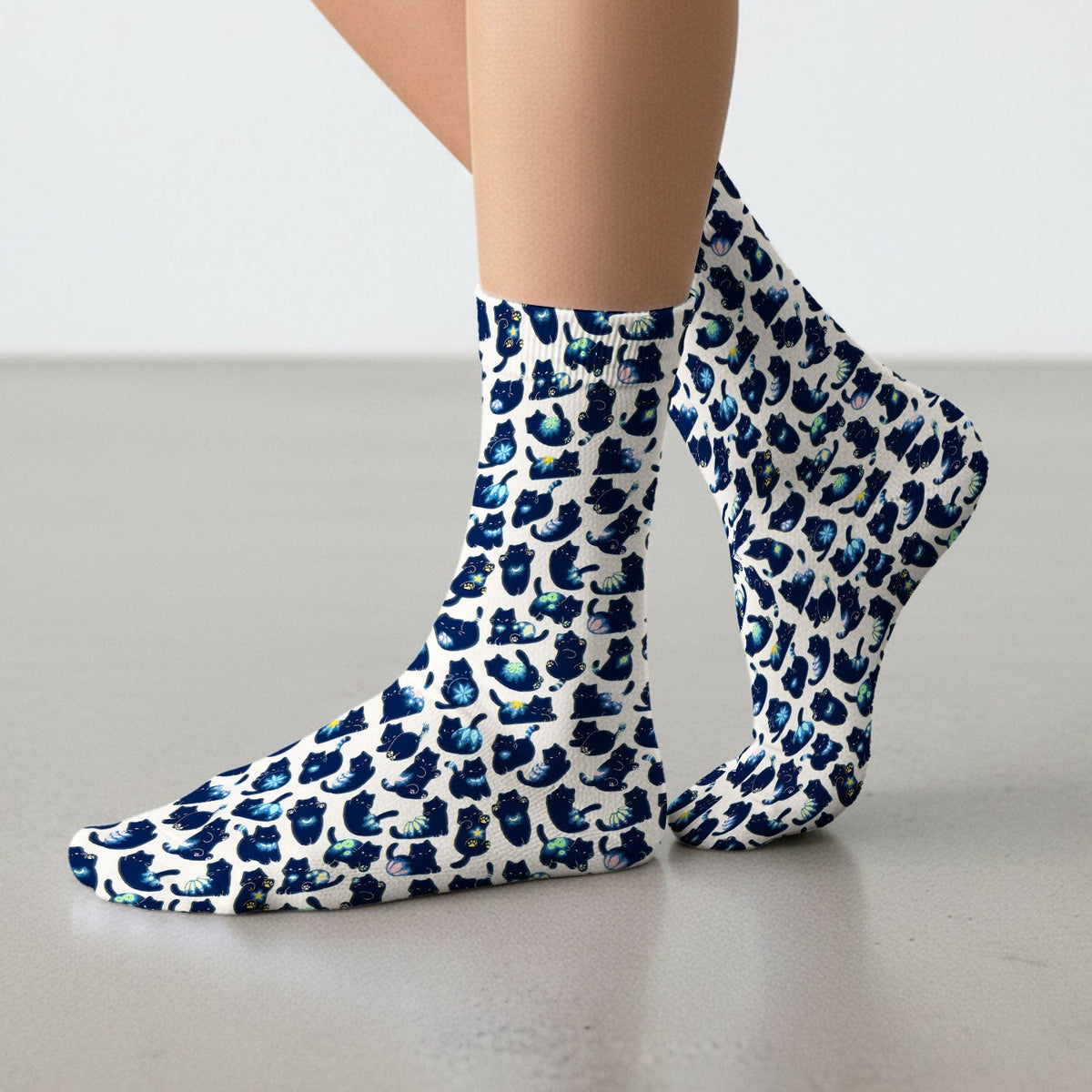 Midnight Cat Scrub Socks, Black Cat Pattern Nurse Sock, Breathable Fabrics Nursing Uniform