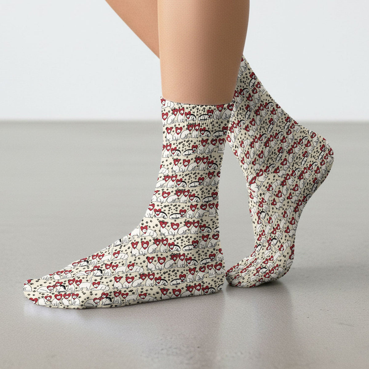Cute Cat Heart Pattern Scrub Socks, Funny Cat Scrub Sock For Nurses, Breathable Fabrics Nursing Uniform