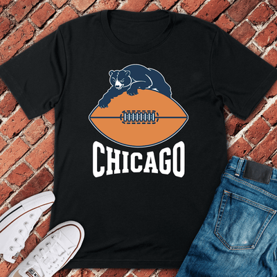 Chicago Bear Grip T-Shirt - Graphic Tee - Gift for Chicago Lovers - Unisex