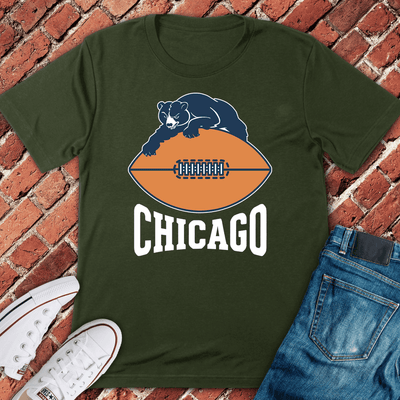 Chicago Bear Grip T-Shirt - Graphic Tee - Gift for Chicago Lovers - Unisex
