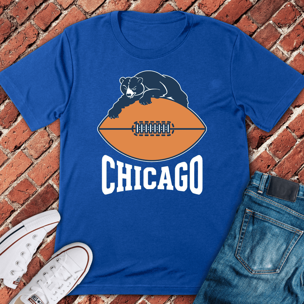 Chicago Bear Grip T-Shirt - Graphic Tee - Gift for Chicago Lovers - Unisex