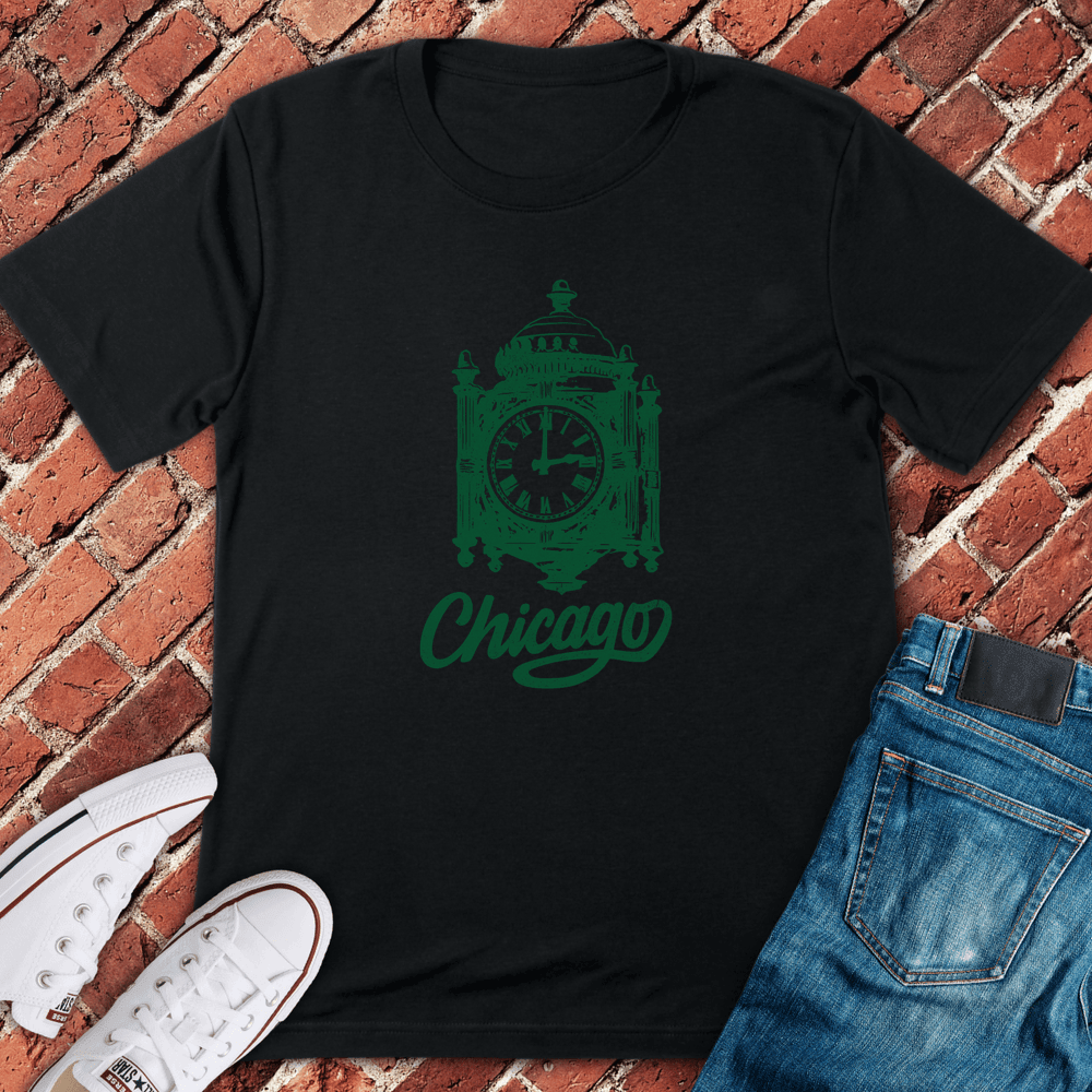 Chicago's Clock T-Shirt - Graphic Tee - Gift for Chicago Lovers - Unisex