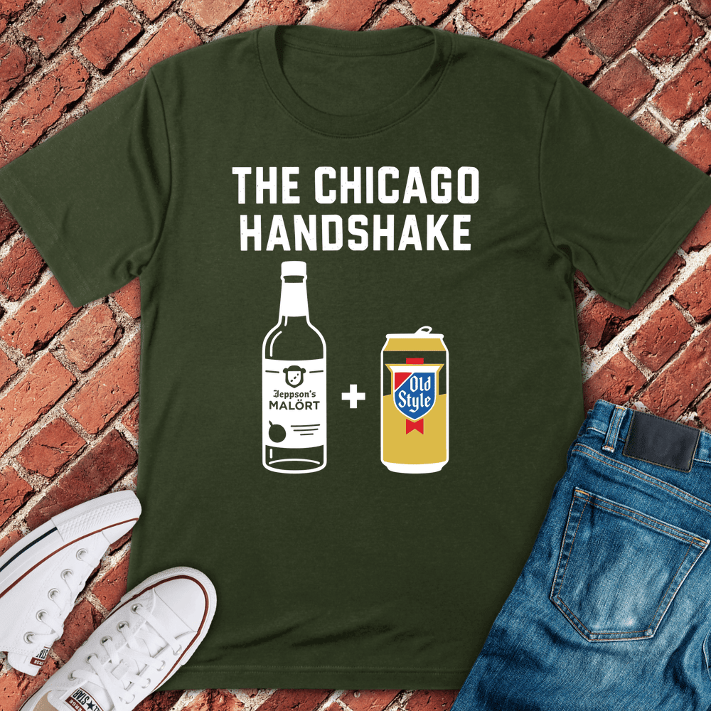 Chicago Handshake T-Shirt - Graphic Tee - Gift for Chicago Lovers - Unisex