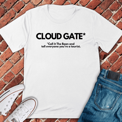Cloud Gate Tourist T-Shirt - Chicago Graphic Tee - Gift for Chicago Lovers - Unisex