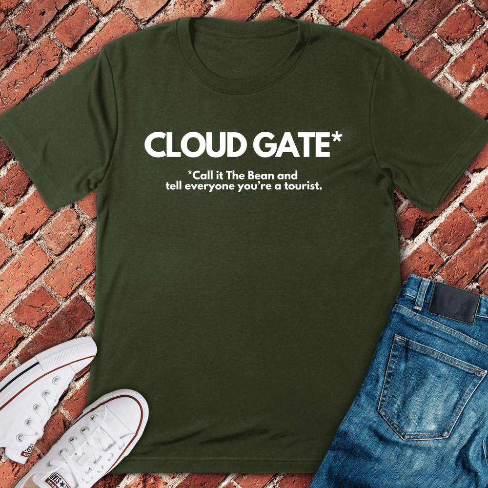 Cloud Gate Tourist T-Shirt - Chicago Graphic Tee - Gift for Chicago Lovers - Unisex