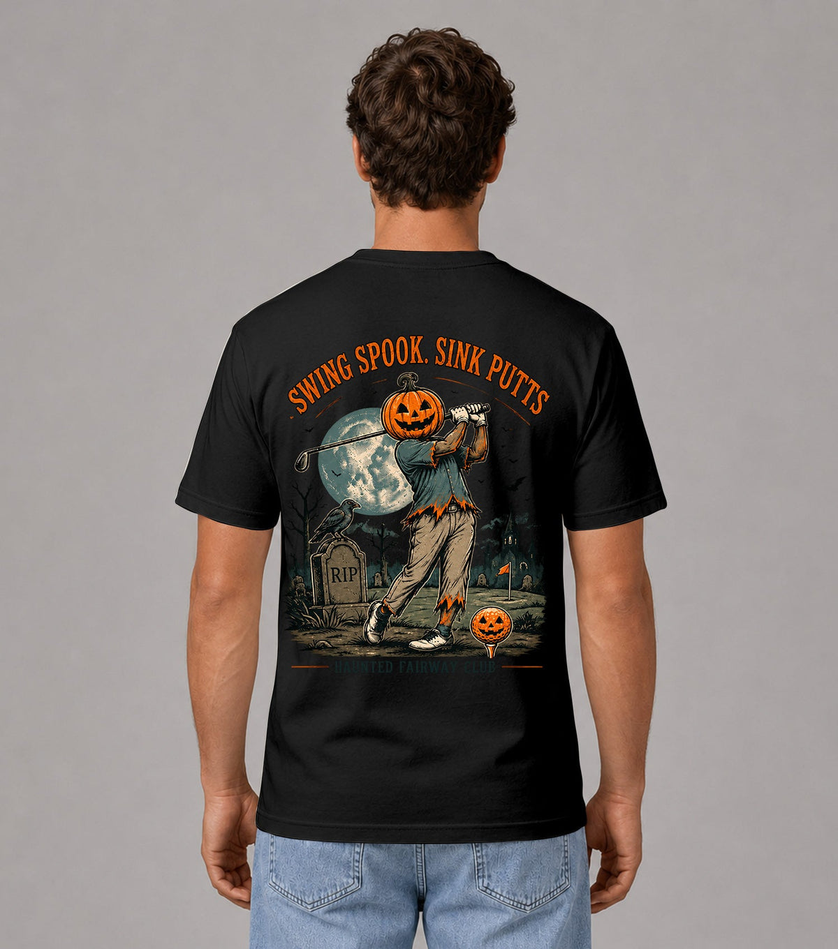 Swing Spook Sink Putts Pumpkin Golfer T-Shirt