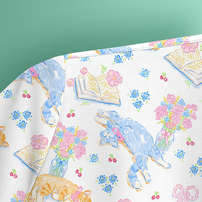 Cute Cats Reading Floral Books Pattern Scrub Top, Comfortable Scrubs for Nurses