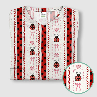 Cute Ladybug Heart Bow Stripe Pattern Scrub Top, Red Polka Dot Nurse Uniform
