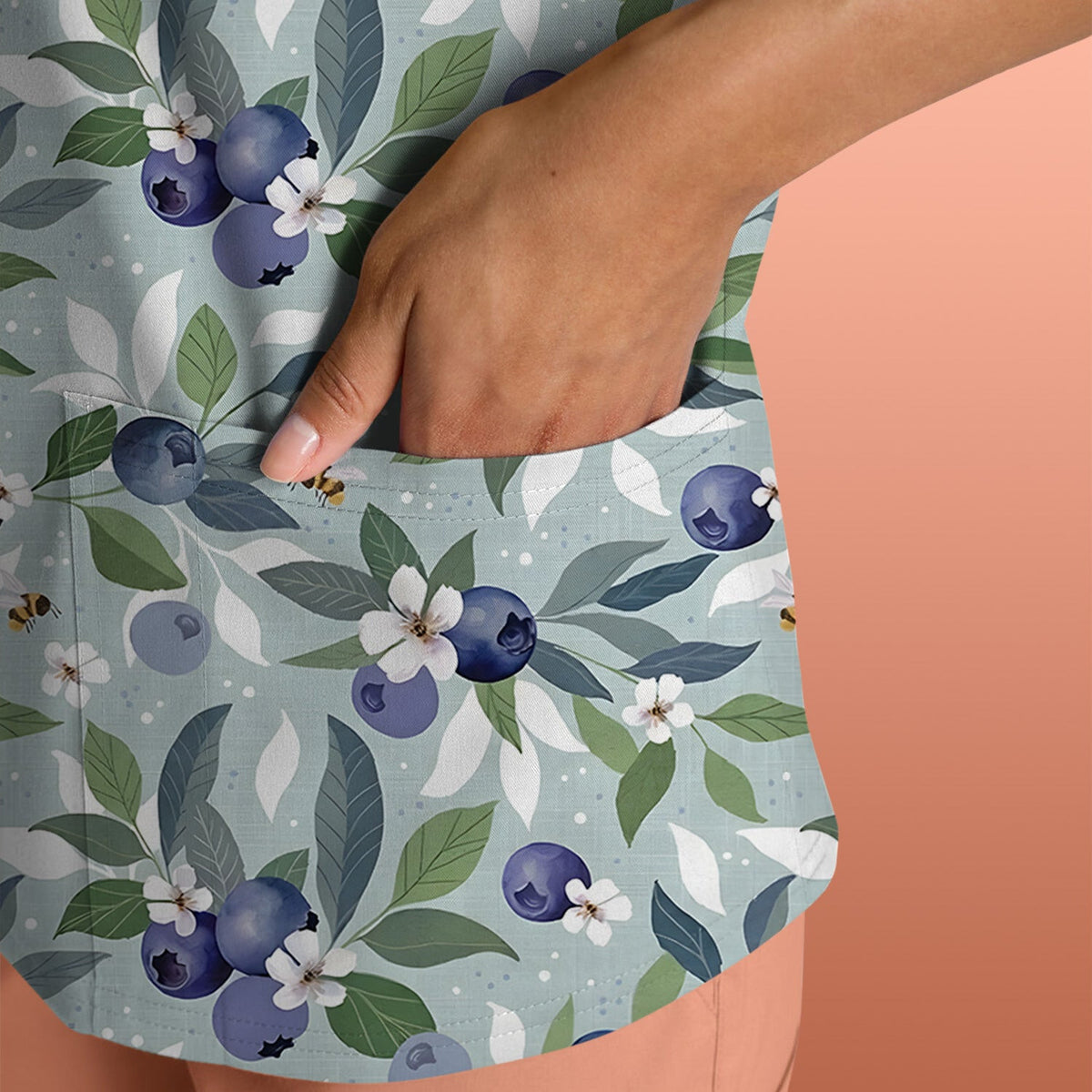 Fresh Blueberry Blossom Garden Pattern Nurse Scrub Top, Breathable Fabrics Nursing Uniform