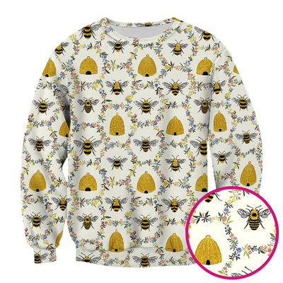 Honey Bee Beehive Floral Pattern Scrub Top, Comfortable Scrubs for Nurses