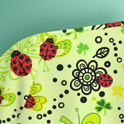 Ladybug Clover Floral Pattern Print Scrubs Nurses, Breathable Fabrics Nursing Uniform