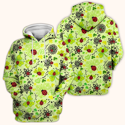 Ladybug Clover Floral Pattern Print Scrubs Nurses, Breathable Fabrics Nursing Uniform