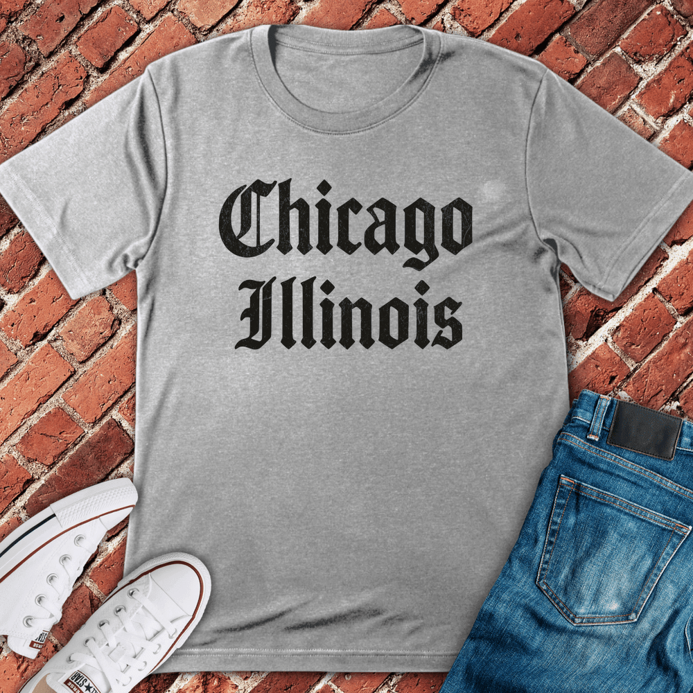 Chicago Script T-Shirt Gift For Chicago Lovers - Unisex Graphic Tee
