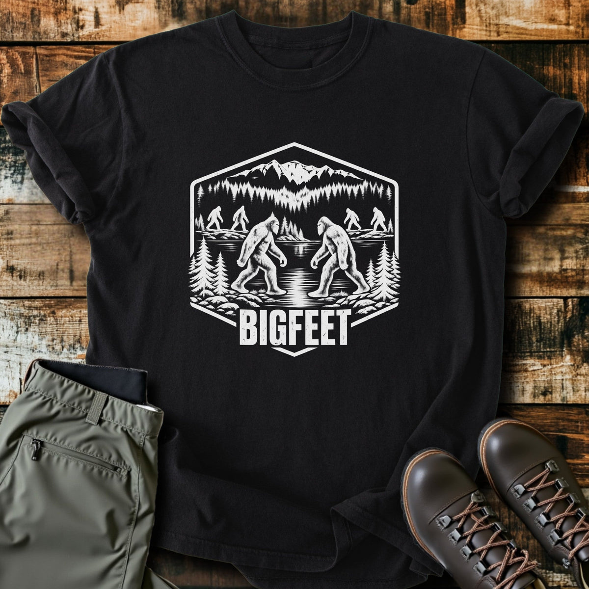 Bigfeet T-Shirt Funny Hiking Shirt