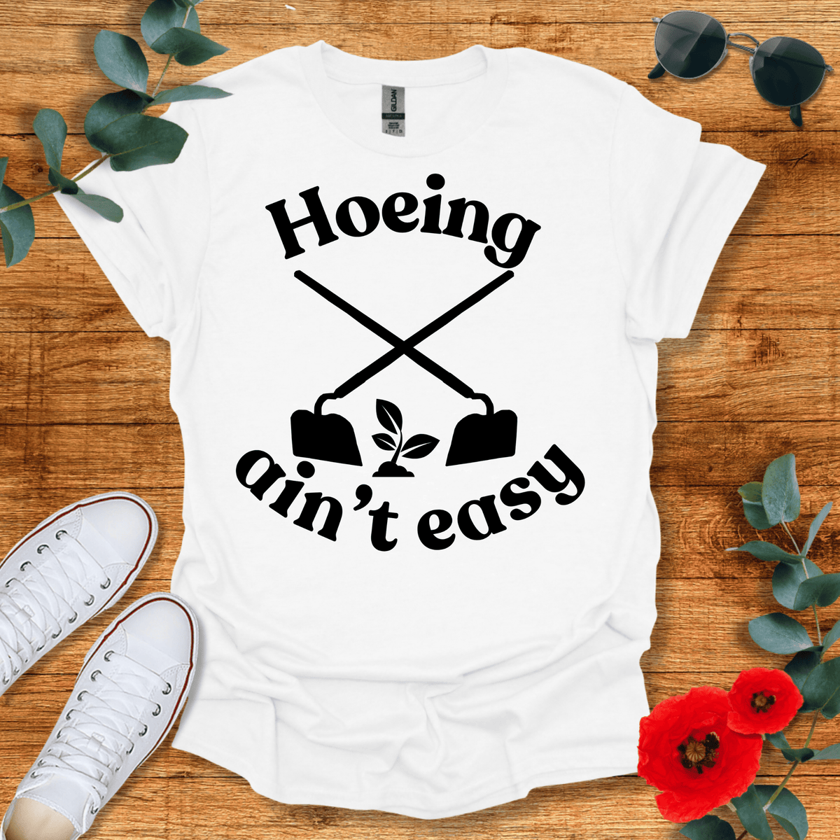 Ain't Easy T-Shirt - Nature Lover Graphic Tee - Gift for Nature Lovers - Unisex