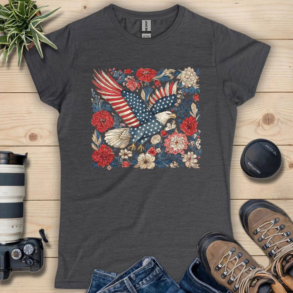 Eagle Of 4th Of July Women's T-Shirt - Bird Graphic Tee - Gift for Bird Lovers
