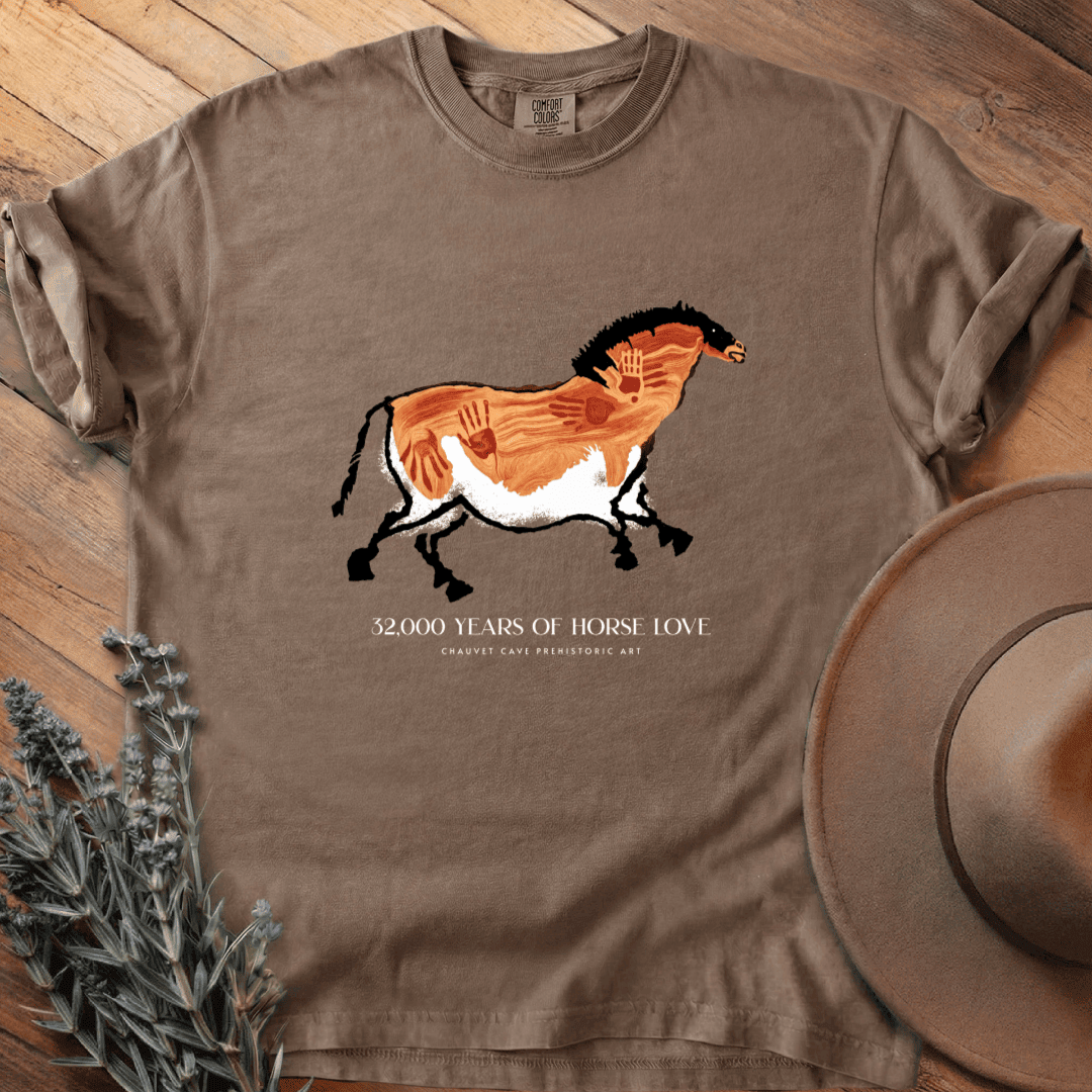32,000 years of Horse Love T-Shirt - Graphic Tee - Gift for Horse Lovers - Unisex