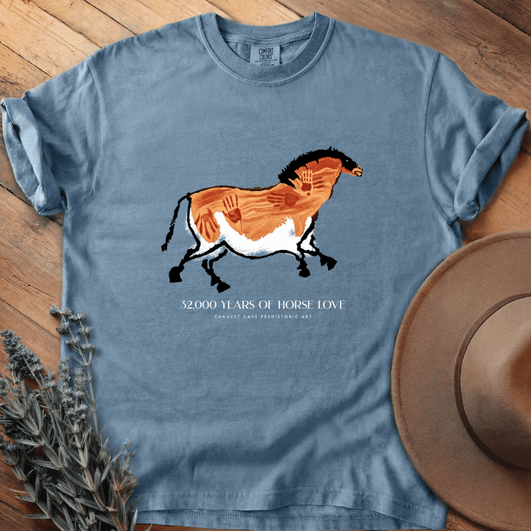 32,000 years of Horse Love T-Shirt - Graphic Tee - Gift for Horse Lovers - Unisex
