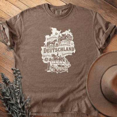 Deutschland & die Pferde T-Shirt - Horse Graphic Tee - Gift for Horse Lovers - Unisex