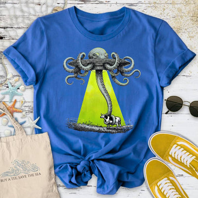 Alien Octopus T-Shirt - Ocean Graphic Tee - Gift for Ocean Lovers - Unisex