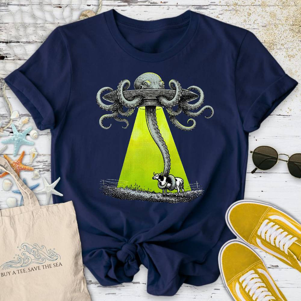 Alien Octopus T-Shirt - Ocean Graphic Tee - Gift for Ocean Lovers - Unisex
