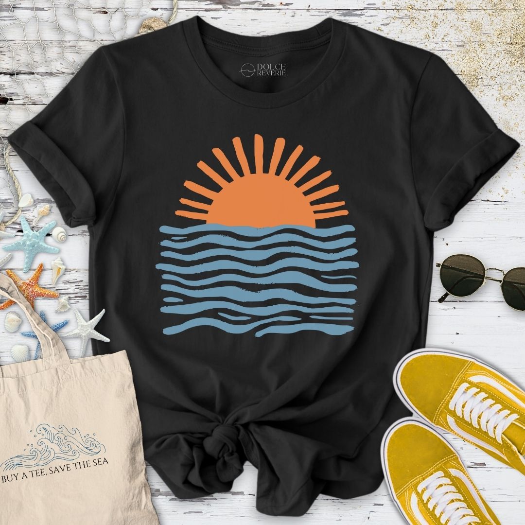 Retro Sunset T-Shirt - Ocean Graphic Tee - Gift for Ocean Lovers - Unisex