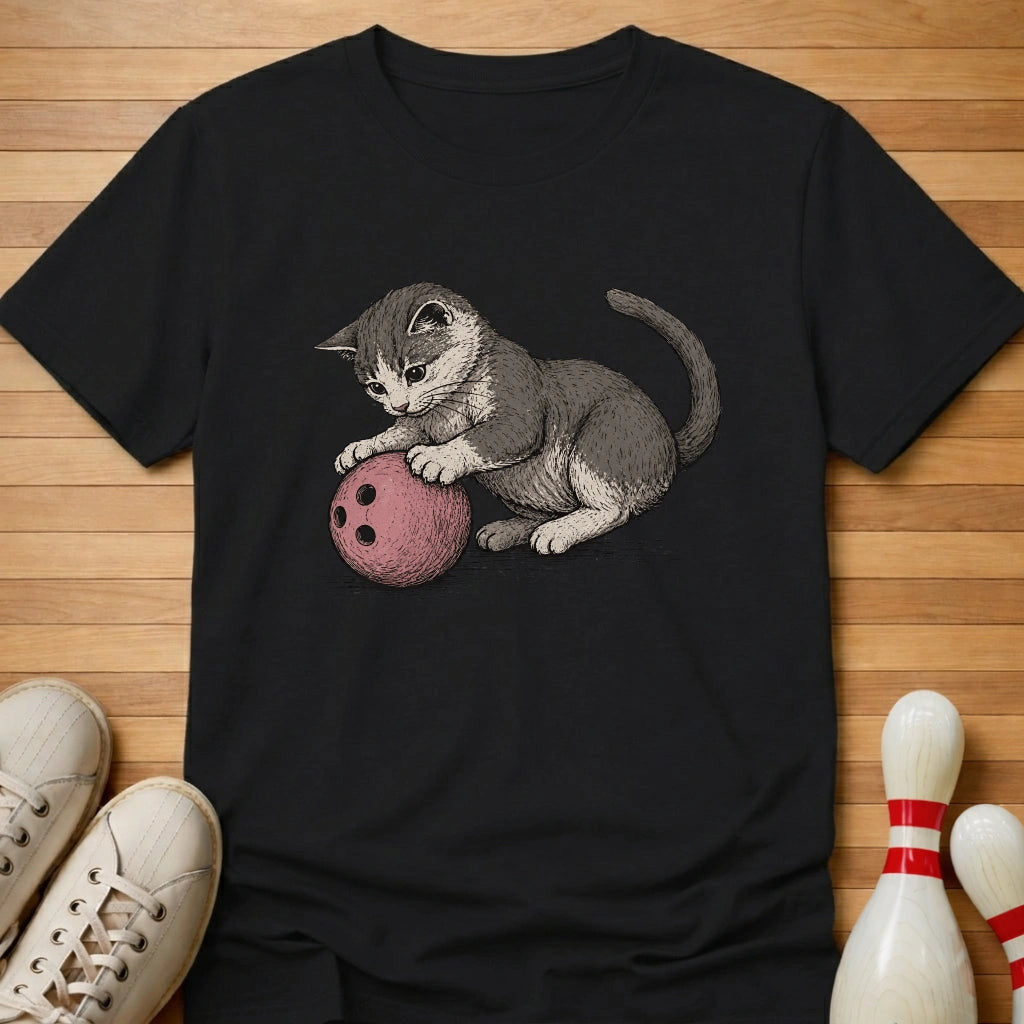 Bowling Cat T-Shirt Gift For Bowlers