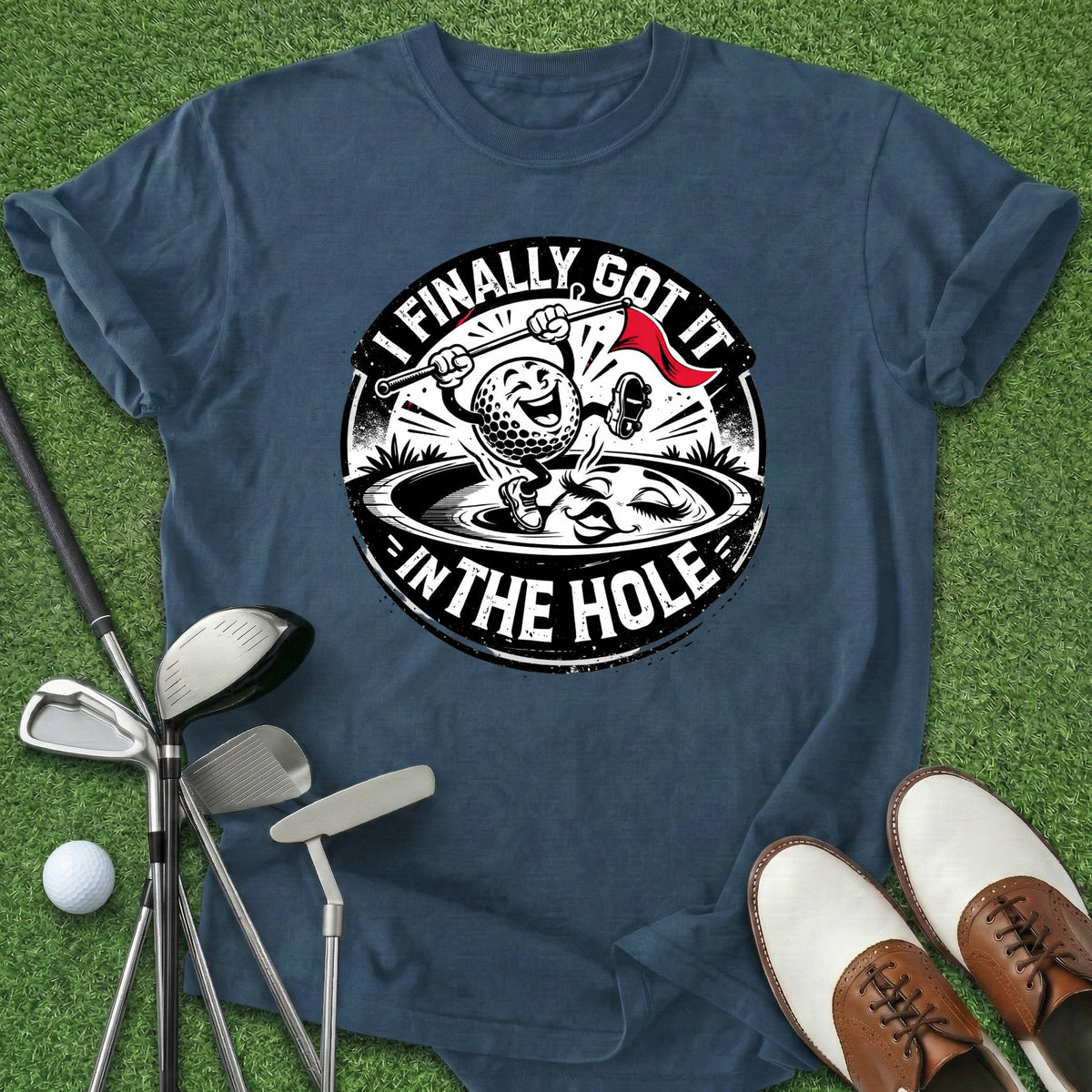 In The Hole T-Shirt Gift For Golfer