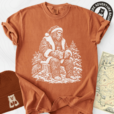 Bigfoot Santa T-Shirt Gift For Hiker