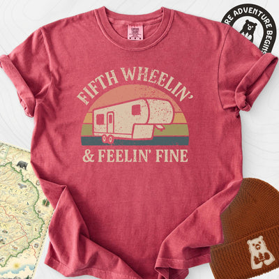 Fifth Wheelin' T-Shirt Gift For Hiker